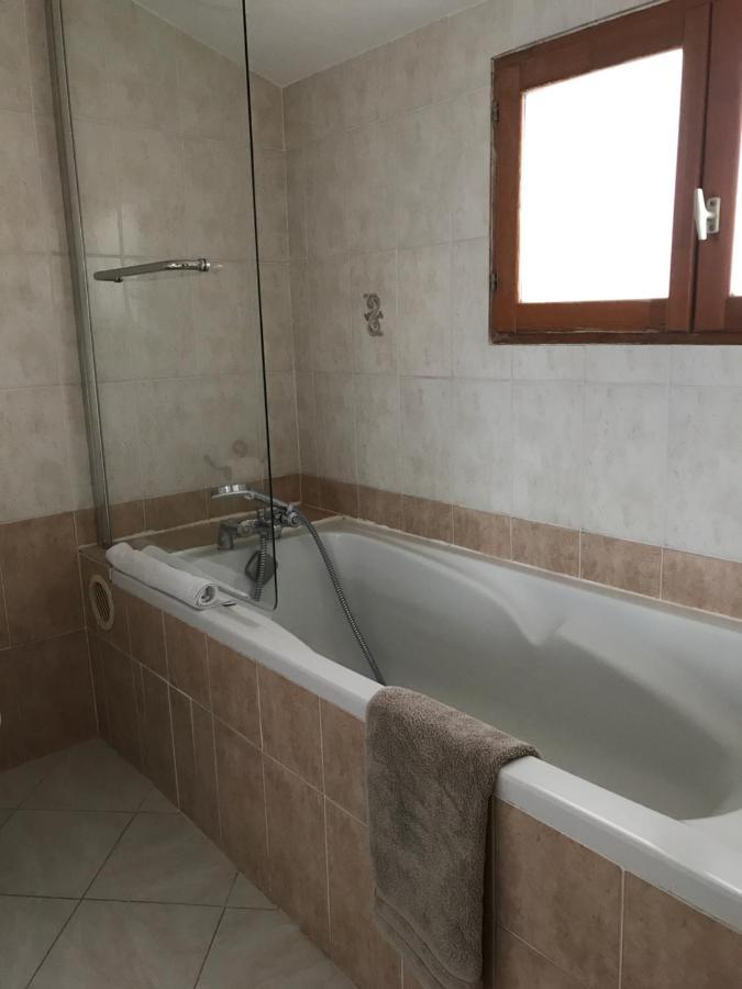 L'Ensoleillee Villa Ménerbes Eksteriør bilde